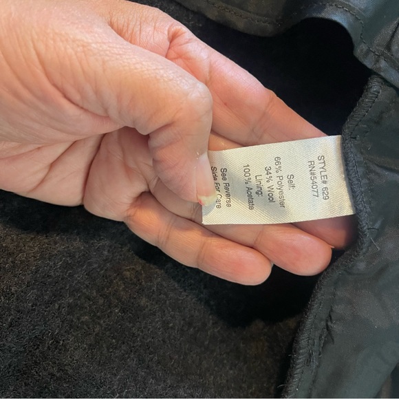 CAbi Black Pleated Mini Skirt, Size 6, NWT - Picture 9 of 10